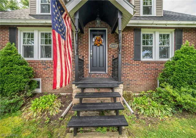 Photo 3 of Single family home for sale at 44839 State Route 154, Lisbon, OH 44432 | MLS# 5242136 | Listing updated on 2026-09-09