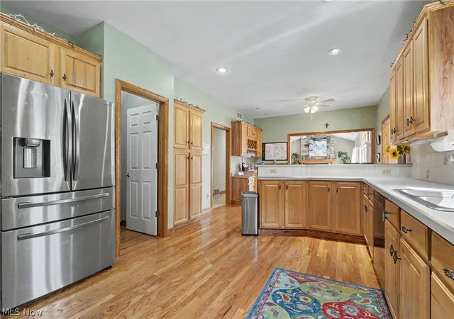Photo 3 of Single family home for sale at 2101 Pearce Cir, Salem, OH 44460 | MLS# 5242062 | Listing updated on 2026-09-03