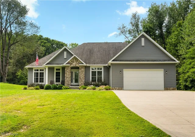 Photo 1 of Sale Pending at 928 Dunning Rd, New Franklin, OH 44614 | MLS# 5242182 | Listing updated on 2026-09-07