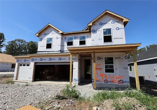 Photo 2 of Single family home for sale at 293 N Lighthouse Oval, Lakeside Marblehead, OH 43440 | MLS# 5241768 | Listing updated on 2026-09-24