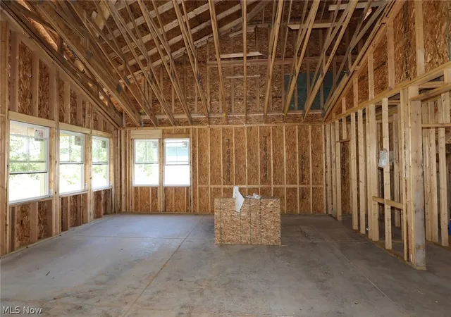 Photo 3 of Single family home for sale at 293 N Lighthouse Oval, Lakeside Marblehead, OH 43440 | MLS# 5241768 | Listing updated on 2026-09-24