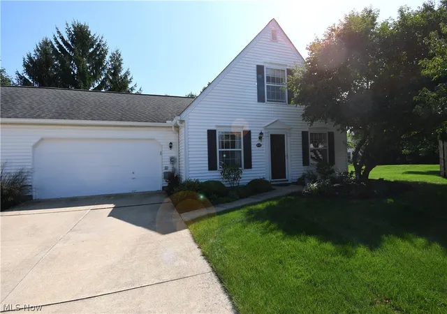 Condo for sale at 24577 Meadow Ln #36, Olmsted Falls, OH 44138 | MLS# 5242000