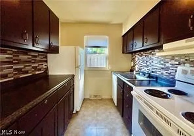 Photo 2 of Condo for sale at 762 Mentor Ave #54, Painesville, OH 44077 | MLS# 5242196 | Listing updated on 2026-10-06