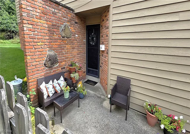 Photo 3 of Condo for sale at 138 Kimrose Ln, Broadview Heights, OH 44147 | MLS# 5241769 | Listing updated on 2026-09-30