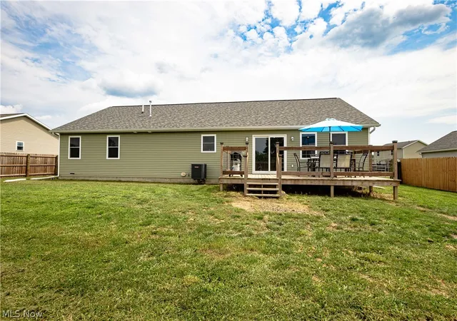 Photo 3 of Single family home for sale at 10916 Madlyn St NE, Bolivar, OH 44612 | MLS# 5241812 | Listing updated on 2026-09-03