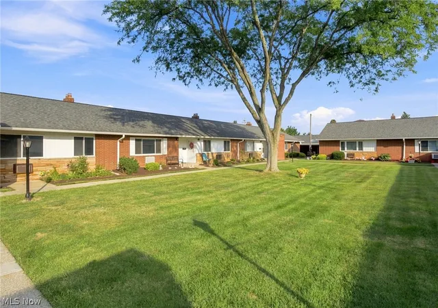 Photo 3 of Condo for sale at 5651 Broadview Rd #B5, Cleveland, OH 44134 | MLS# 5241845 | Listing updated on 2026-09-25