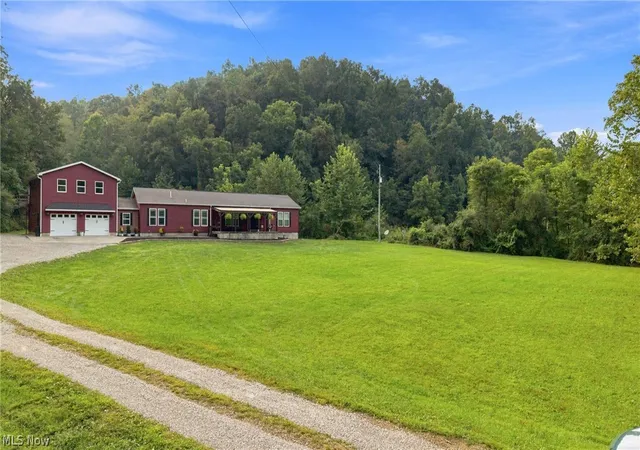 Photo 2 of Single family home for sale at 1788 Right French Crk Rd, Saint Marys, WV 26170 | MLS# 5242004 | Listing updated on 2026-09-06