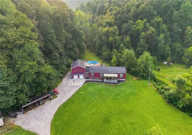 Photo 3 of Single family home for sale at 1788 Right French Crk Rd, Saint Marys, WV 26170 | MLS# 5242004 | Listing updated on 2026-09-30