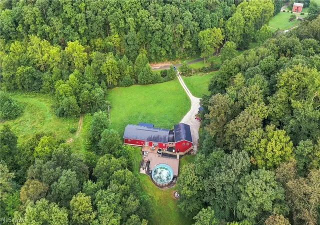 Photo 4 of Single family home for sale at 1788 Right French Crk Rd, Saint Marys, WV 26170 | MLS# 5242004 | Listing updated on 2026-09-30