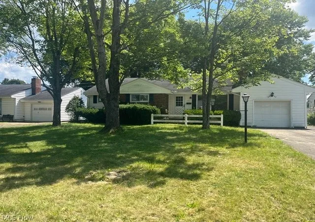 Single family home for sale at 1921 Cover Dr, Youngstown, OH 44514 | MLS# 5240349
