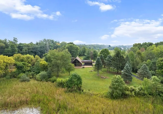 Photo 3 of Single family home for sale at 7734 Seasons Rd, Kent, OH 44240 | MLS# 5241847 | Listing updated on 2026-09-25