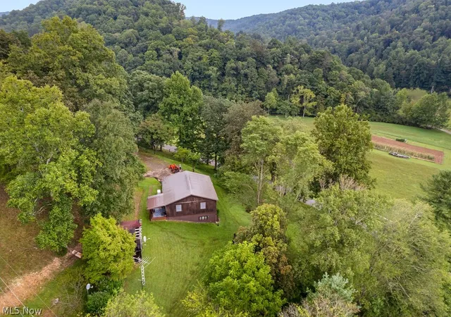 Photo 2 of Single family home for sale at WV | 10897 Indian Crk Rd,WV 26339 | MLS# 5241945 | Listing updated on 2026-09-10