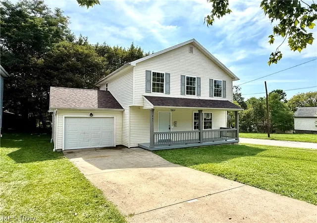 Photo 1 of Single family home for sale at 241 Reed Ave, Campbell, OH 44405 | MLS# 5242151 | Listing updated on 2026-09-29