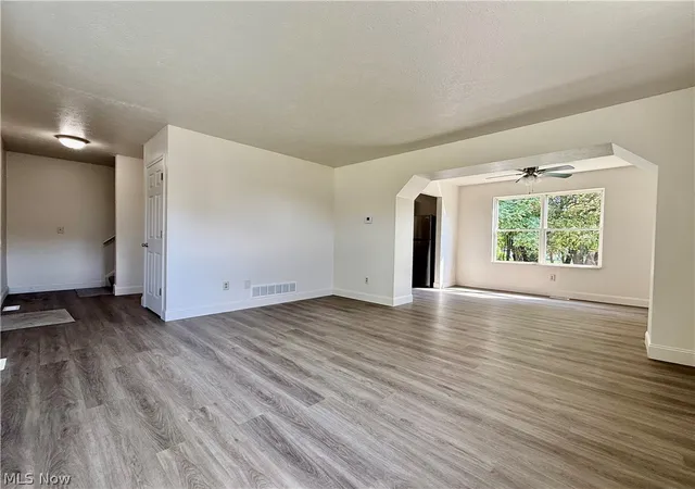 Photo 3 of Single family home for sale at 241 Reed Ave, Campbell, OH 44405 | MLS# 5242151 | Listing updated on 2026-09-29
