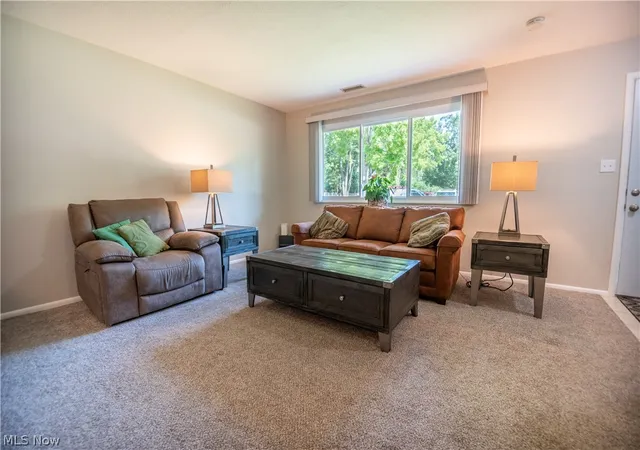 Photo 4 of Condo for sale at 26674 Lake Of The Fls Blvd, Olmsted Falls, OH 44138 | MLS# 5240297 | Listing updated on 2026-10-07