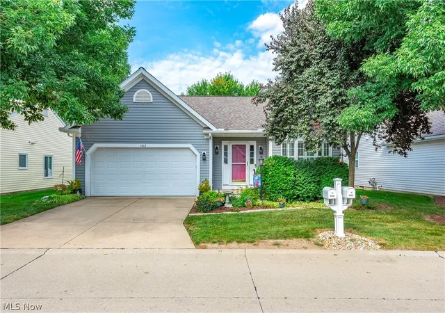 Photo 2 of Sale Pending at 1412 Ledgewood Ln, Avon, OH 44011 | MLS# 5242204 | Listing updated on 2026-09-14