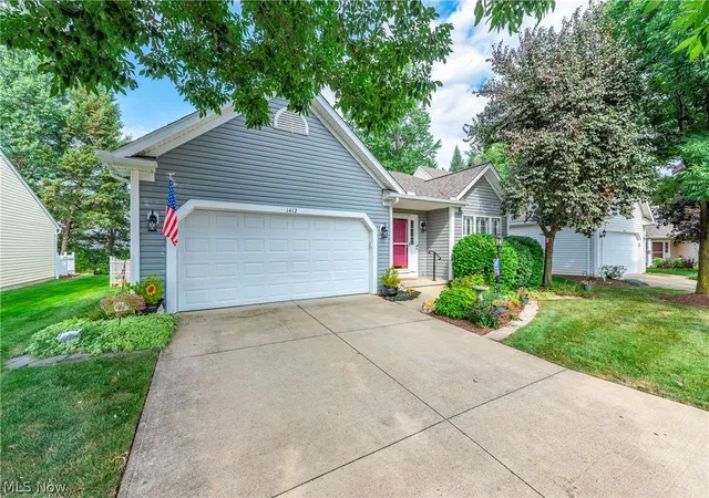 Photo 3 of Sale Pending at 1412 Ledgewood Ln, Avon, OH 44011 | MLS# 5242204 | Listing updated on 2026-09-14