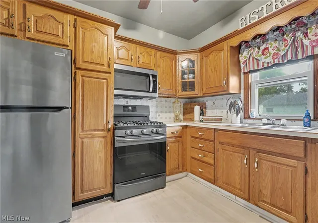 Photo 3 of Single family home for sale at 176 S Johnson Rd, Sebring, OH 44672 | MLS# 5241823 | Listing updated on 2026-09-05