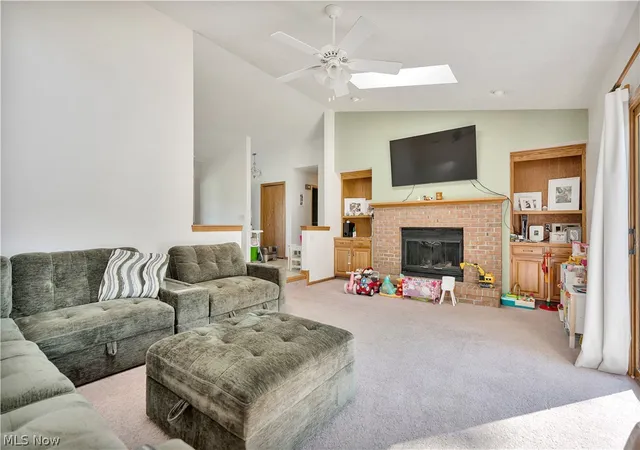 Photo 3 of Sale Pending at 2420 Auberry Dr, Green, OH 44312 | MLS# 5242287 | Listing updated on 2026-09-08
