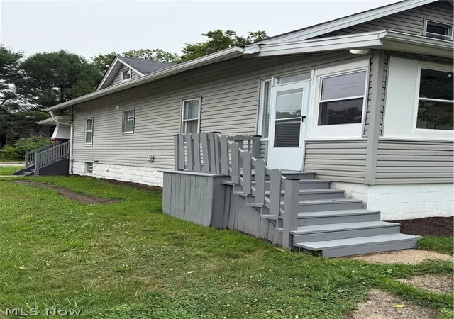 Photo 3 of Single family home for sale at 1054 Winton Ave, Akron, OH 44320 | MLS# 5231183 | Listing updated on 2026-09-03