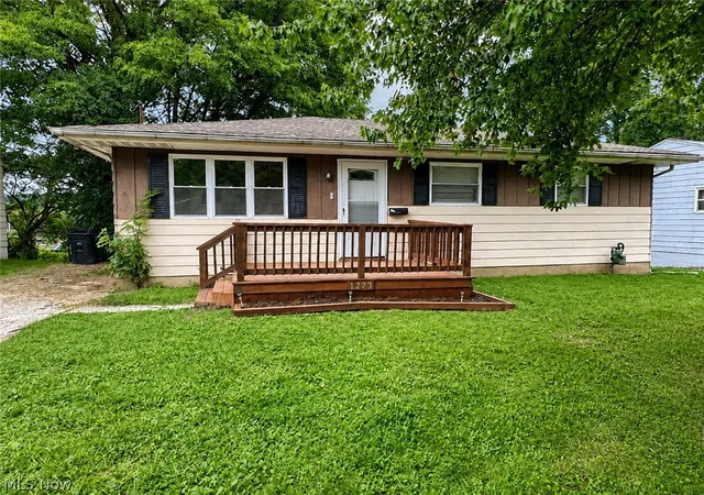 Photo 1 of Single family home for sale at 1273 Barcelona Dr, Akron, OH 44313 | MLS# 5242274 | Listing updated on 2026-09-19