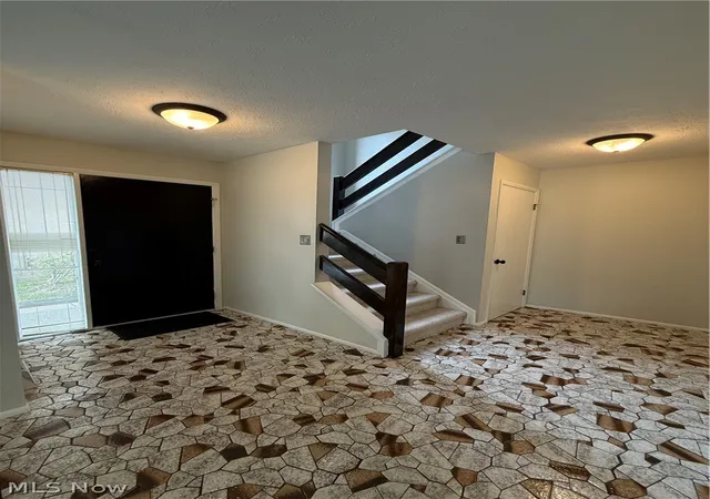 Photo 4 of Condo for sale at 7569 Creekwood Dr #21D, North Royalton, OH 44133 | MLS# 5237001 | Listing updated on 2026-09-21