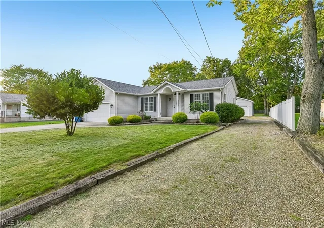 Photo 40 of Single family home for sale at 2145 Overland Ave Ne, Warren, OH 44483 | MLS# 5240861 | Listing updated on 2026-09-03