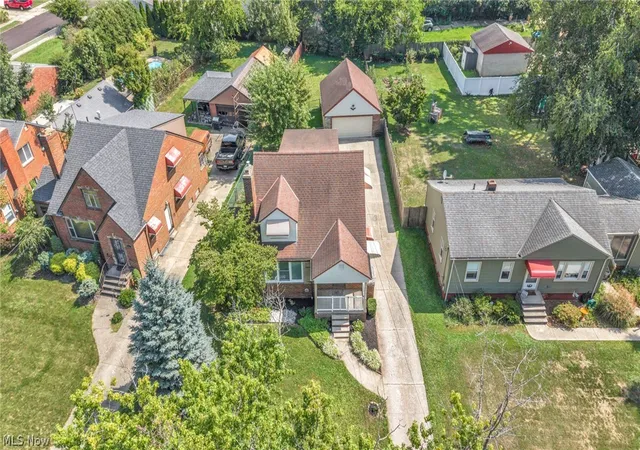 Photo 50 of Sale Pending at 4051 Riveredge Rd, Cleveland, OH 44111 | MLS# 5241777 | Listing updated on 2026-09-10