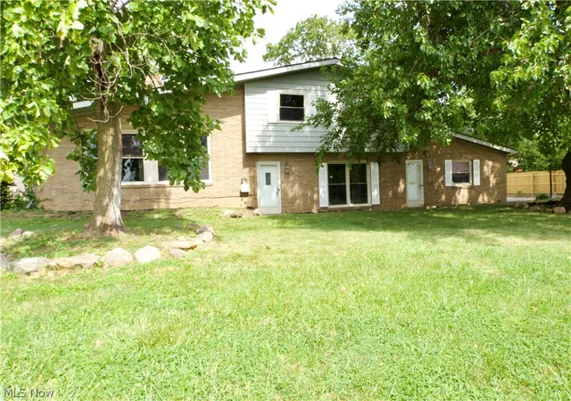 Photo 1 of Single family home for sale at 1426 W 39th Street, Lorain, OH 44053 | MLS# 5241631 | Listing updated on 2026-09-15