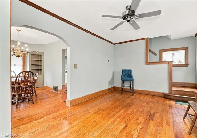Photo 3 of Single family home for sale at 1270 Alberta St, Barberton, OH 44203 | MLS# 5242322 | Listing updated on 2026-09-13