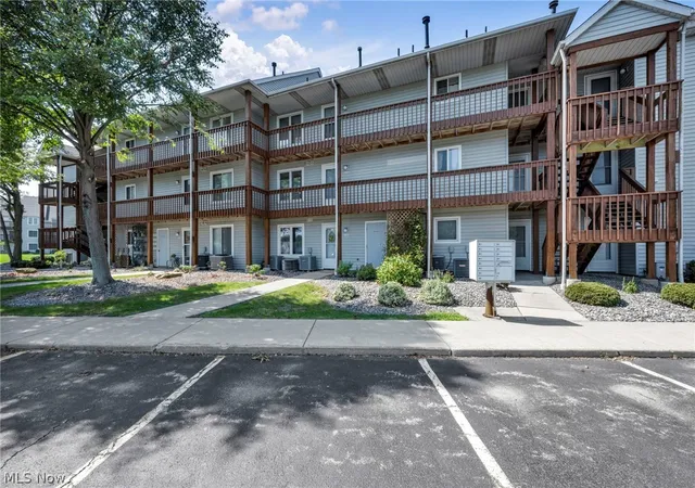 Condo for sale at 6035 Lake Rd W #234, Ashtabula, OH 44004 | MLS# 5241986