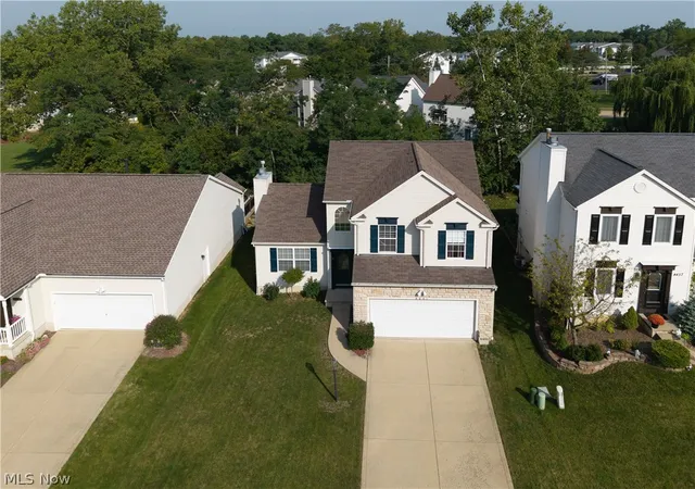 Photo 2 of Sale Pending at 4461 Lockmoor Ln, Brunswick, OH 44212 | MLS# 5240295 | Listing updated on 2026-09-26
