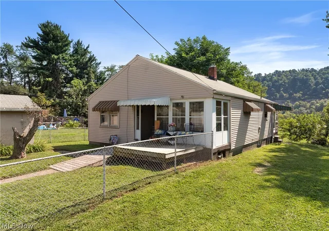 Photo 2 of Single family home for sale at 4447 Riverside Dr, Shadyside, OH 43947 | MLS# 5242347 | Listing updated on 2026-09-17