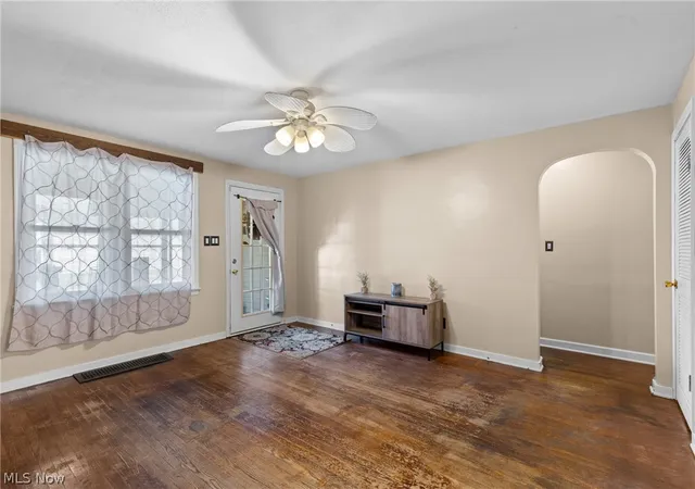 Photo 4 of Single family home for sale at 4447 Riverside Dr, Shadyside, OH 43947 | MLS# 5242347 | Listing updated on 2026-09-17