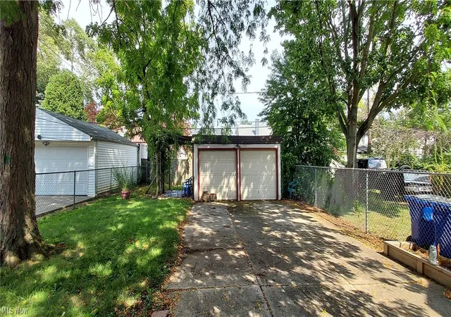 Photo 3 of Sale Pending at 11320 Florian Ave, Cleveland, OH 44111 | MLS# 5242340 | Listing updated on 2026-09-25