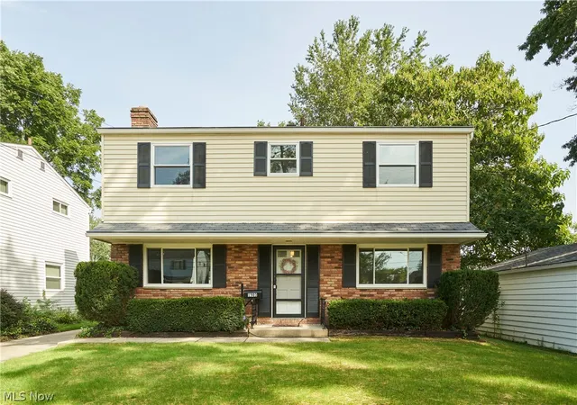 Photo 1 of Single family home for sale at 1503 Artman Ave, Akron, OH 44313 | MLS# 5240755 | Listing updated on 2026-09-23