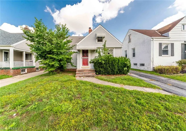 Single family home for sale at 9107 S Highland Ave, Cleveland, OH 44125 | MLS# 5242333