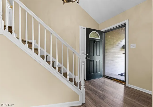 Photo 2 of Sale Pending at 7879 Cresthill Dr, Seven Hills, OH 44131 | MLS# 5241898 | Listing updated on 2026-10-05