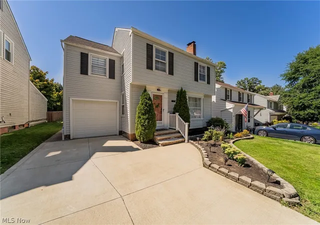 Photo 2 of Single family home for sale at 1164 Croyden Rd, Cleveland, OH 44124 | MLS# 5240213 | Listing updated on 2026-09-12
