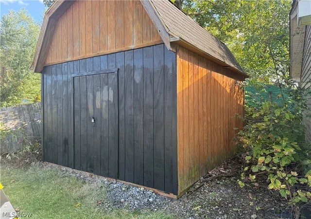 Photo 45 of Multi family home for sale at 117 Gilbert Ave, Niles, OH 44446 | MLS# 5241583 | Listing updated on 2026-10-02