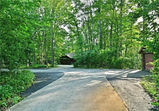 Photo 2 of Sale Pending at 5007 State Route 14, Ravenna, OH 44266 | MLS# 5241428 | Listing updated on 2026-09-10