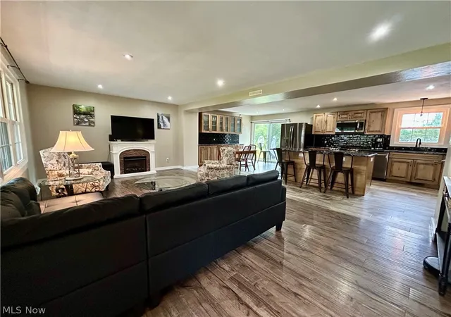 Photo 2 of Sale Pending at 4595 Sheffield Dr, Youngstown, OH 44515 | MLS# 5242371 | Listing updated on 2026-09-06