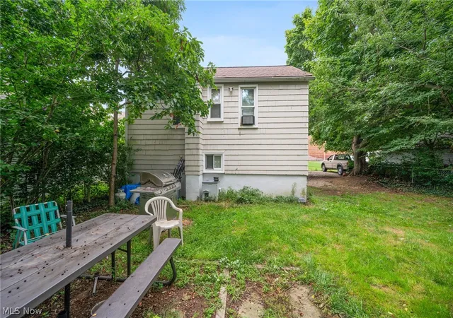 Photo 15 of Sale Pending at 898 Orchard Rd, Willoughby, OH 44094 | MLS# 5241272 | Listing updated on 2026-09-07