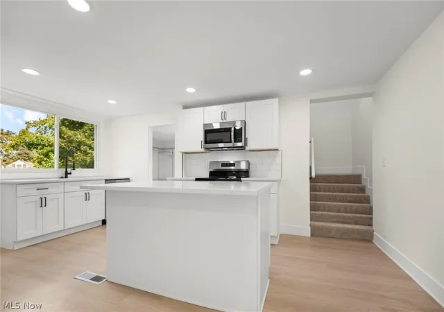 Photo 3 of Single family home for sale at 4597 Elyria Ave, Lorain, OH 44055 | MLS# 5240899 | Listing updated on 2026-10-06