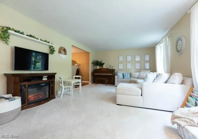 Photo 3 of Sale Pending at 10222 Deer Run, Brecksville, OH 44141 | MLS# 5241606 | Listing updated on 2026-09-10
