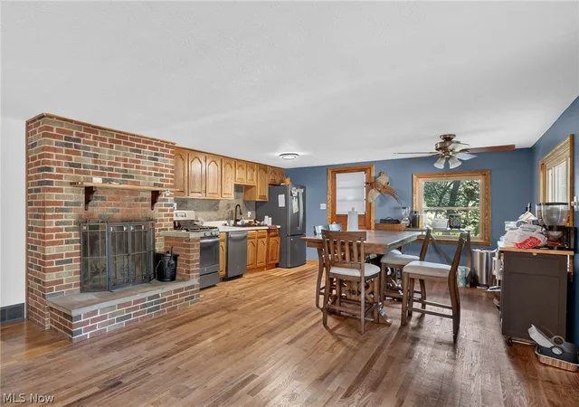 Photo 3 of Single family home for sale at 598 Randolph Rd, Mogadore, OH 44260 | MLS# 5242280 | Listing updated on 2026-09-11