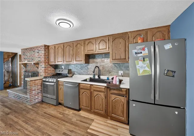 Photo 4 of Single family home for sale at 598 Randolph Rd, Mogadore, OH 44260 | MLS# 5242280 | Listing updated on 2026-09-11