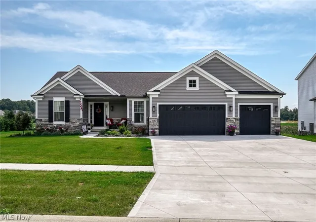 Photo 1 of Single family home for sale at 2182 Sugar Maple Dr, Kent, OH 44240 | MLS# 5242177 | Listing updated on 2026-09-15