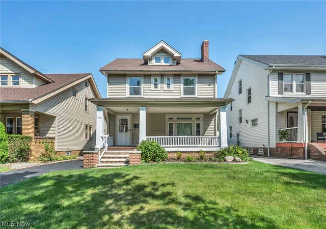 Photo 1 of Sale Pending at 3321 Tullamore Rd, Cleveland Heights, OH 44118 | MLS# 5242150 | Listing updated on 2026-09-07