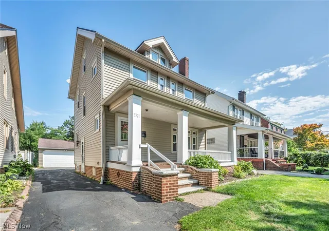 Photo 2 of Sale Pending at 3321 Tullamore Rd, Cleveland Heights, OH 44118 | MLS# 5242150 | Listing updated on 2026-09-07